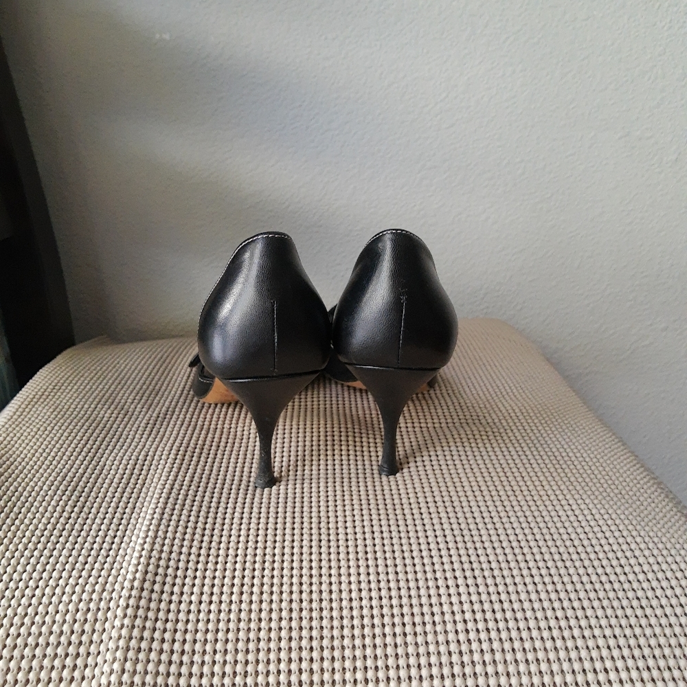 Prada Black Leather Shoes - Picture 4 of 8